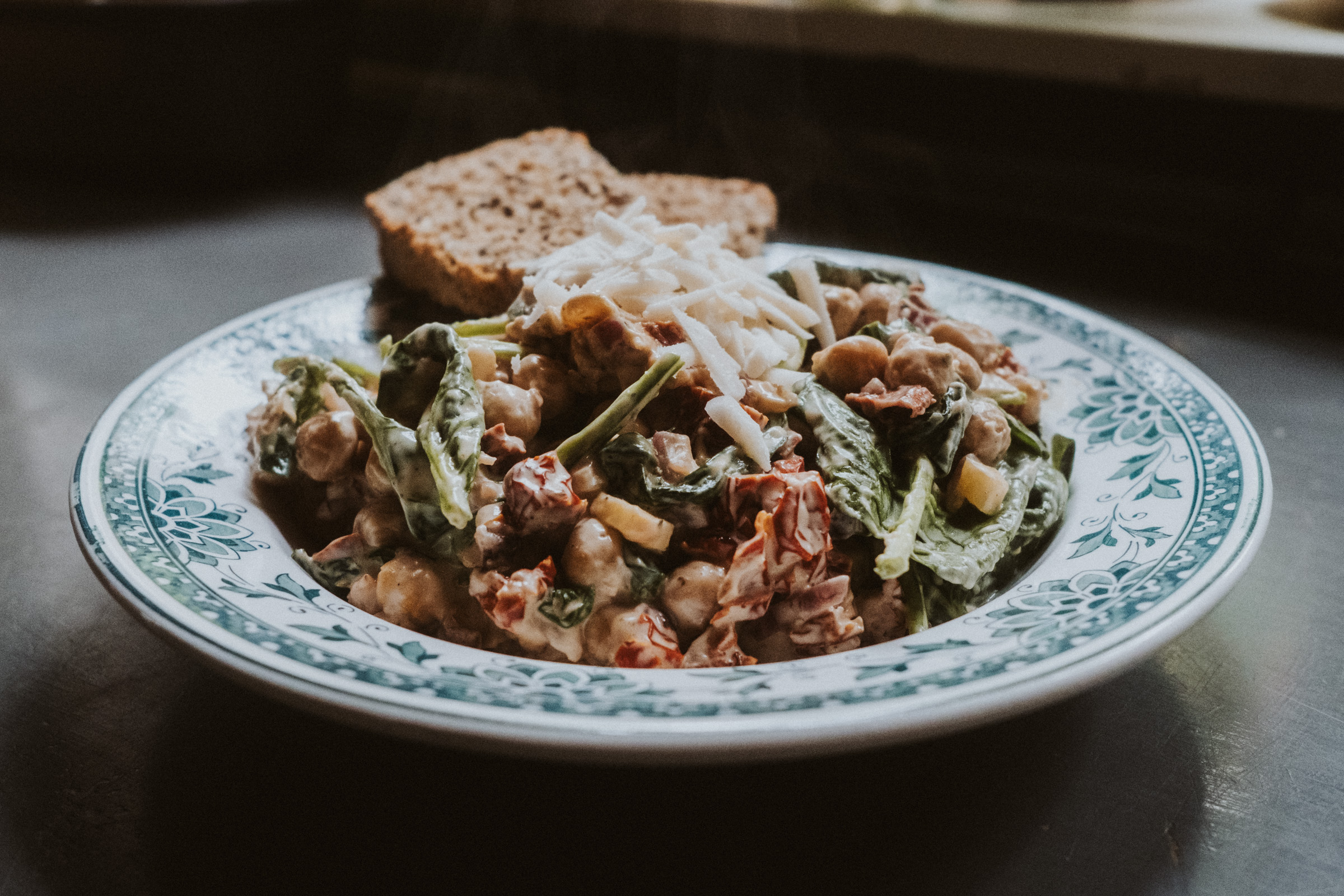 One-Pot Kichererbsen-Spinat-Pfanne